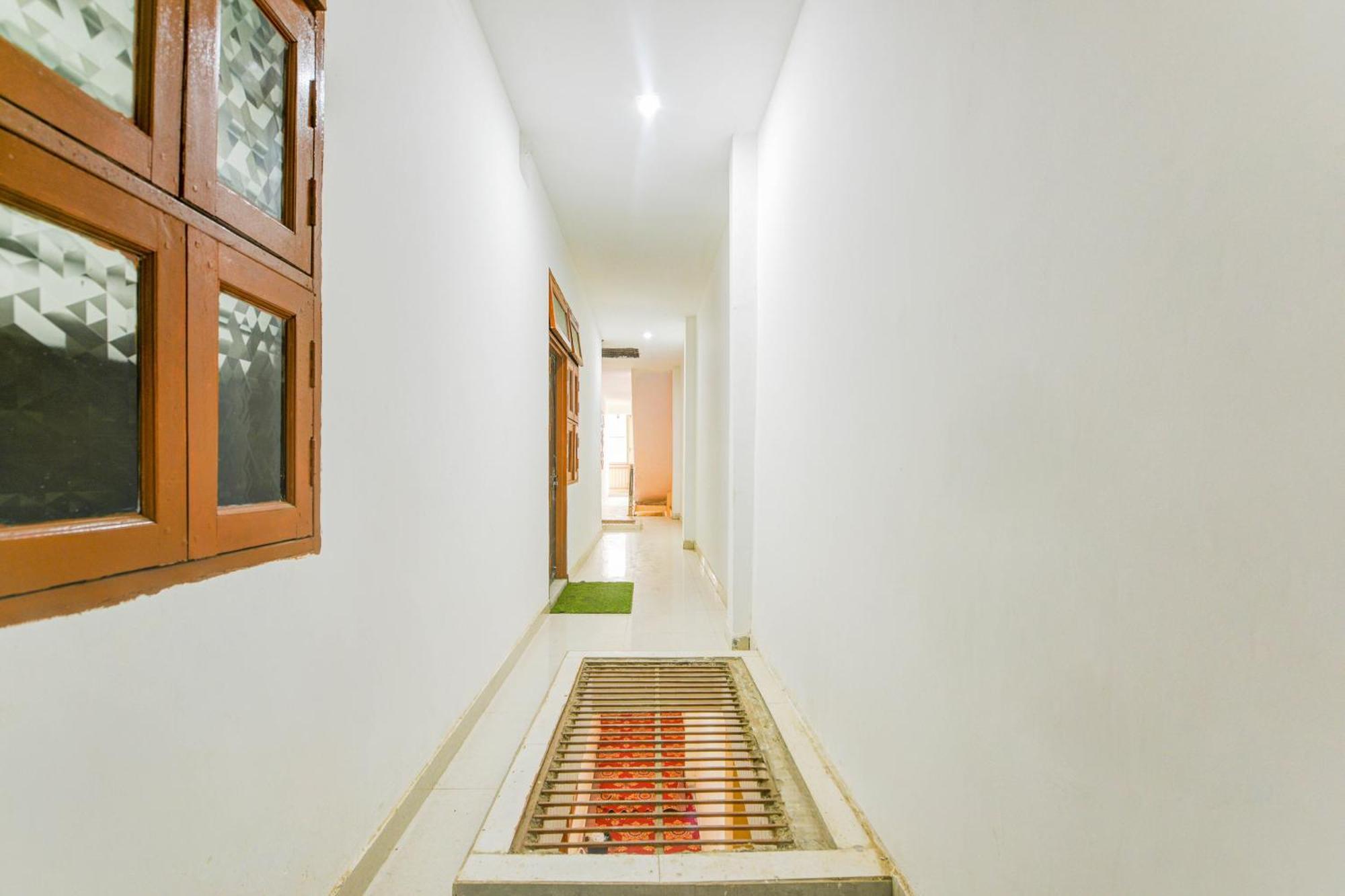 Hotel O J.D Kings Faridabad Buitenkant foto